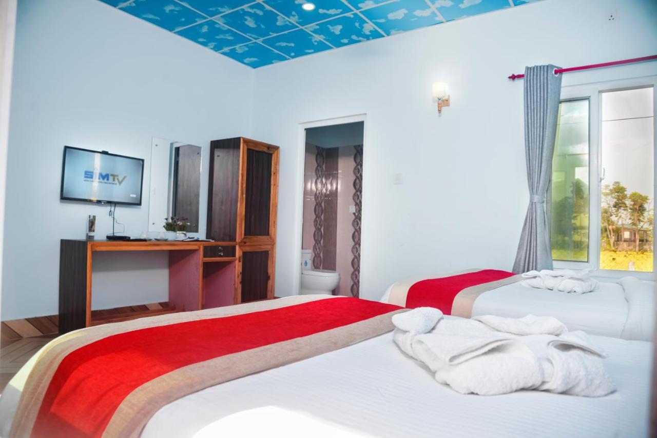 Hotel Greenland Safari Саураха Экстерьер фото